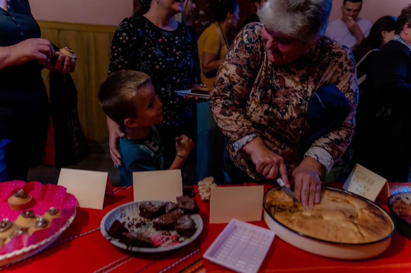 Български народни обичаи оживяха на кулинарно-музикален празник в село Лик